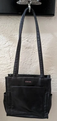 Винтажная черная наплечная сумка St Johns Bay из искусственной кожи классическая черная сумочка Y2K - Изображение 1 из 4