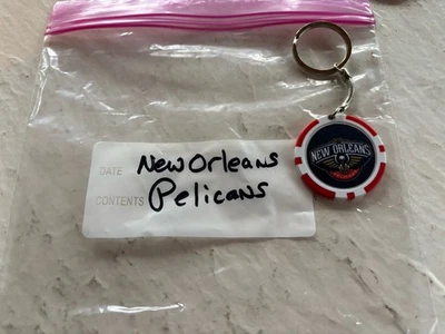 New Orleans Pelicans Key Chain New Orleans Pelicans Logo New Red/White - Image 1 of 4