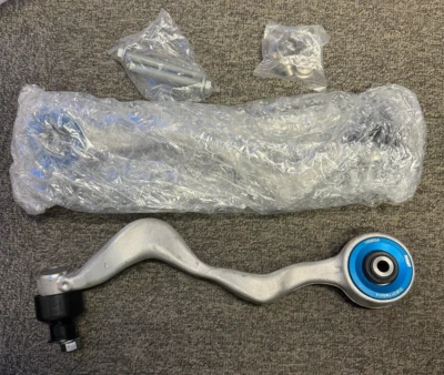 Turner Motorsport -Turner Motorsport E8X E9X Z4 Thrust Arm Monoball Upgrade Kit - Image 1 of 2