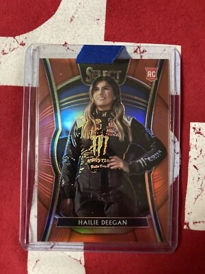 2020 PANINI SELECT HAILIE DEEGAN #1 RED PRIZM ROOKIE mint #94/99 - Image 1 of 3
