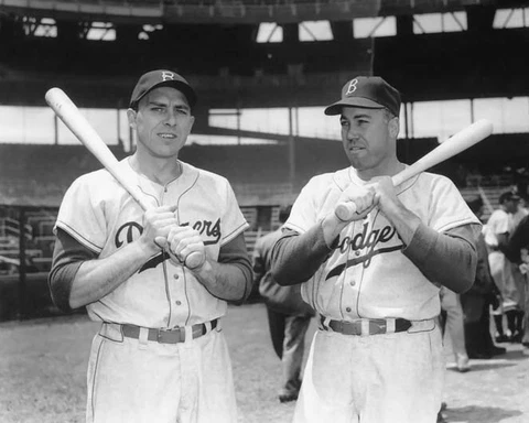 Brooklyn Dodgers DUKE SNIDER and GIL HODGES Glossy 8x10 Photo Print Poster Cover