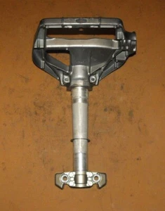 Mariner 40 HP Swivel Bracket Assembly PN 83907M Fits 1977-1998 - Picture 1 of 3