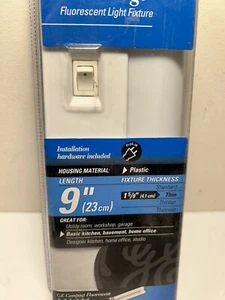 GE Slim Line Fluorescent Under Cabinet Light Fixture 9” New - Picture 1 of 5