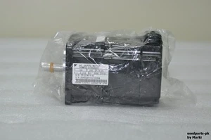 YASKAWA AC SERVO MOTOR SGMPS-01ACA2C 100W NEW NOT IN BOX - Picture 1 of 8