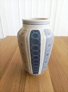 Retro Poole Keramik Freeform "PLC" Muster Form 595 Vase  - Bild 1 von 5