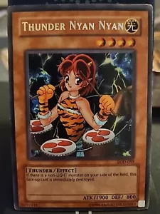 Thunder Nyan Nyan - Rare Foil - Yugioh Light Monster - Vintage - Picture 1 of 1