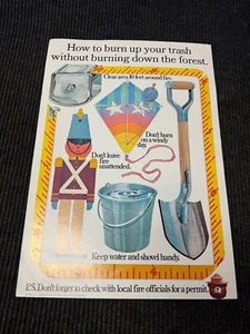 Vintage Smokey The Bear Papier Poster 13x18-1/2 How To Burn Trash - Bild 1 von 6