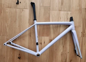 S-WORKS AETHOS Specialized Aethos Rahmenset Größe 52 Carbon Versandkostenfrei von JP - Bild 1 von 10