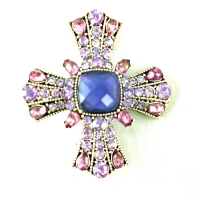 Broche prendedor Napier Cross púrpura lila y rosa con joyas tono plateado NUEVO pedrería Foto 1 de 3
