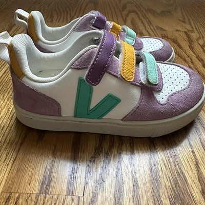 Veja Kids V-10 Leather Sneakers Shoes Toddler 10 - Image 1 of 4