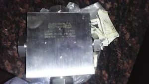 CXX16 Autoclave Engineers Cross Fitting Parker MAWP 20,00 PSI, 316 SS Stainless - Foto 1 di 2