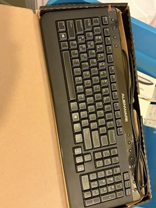 ALIENWARE GAMING KEYBOARD – USB WIRED – BRAND NEW IN BOX NEVER USED – FAST SHIP - Picture 1 of 2