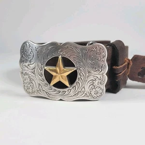 Insignia de vaquero con hebilla de cinturón Western Star vintage años 80 Nocona con cinturón Justin 34" - Imagen 1 de 6