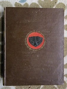 ANTIQUE THE BADGER UNIVERSITY OF WISCONSIN YEAR BOOK- NATIVE AMERICAN WOODCUTS - Picture 1 of 17