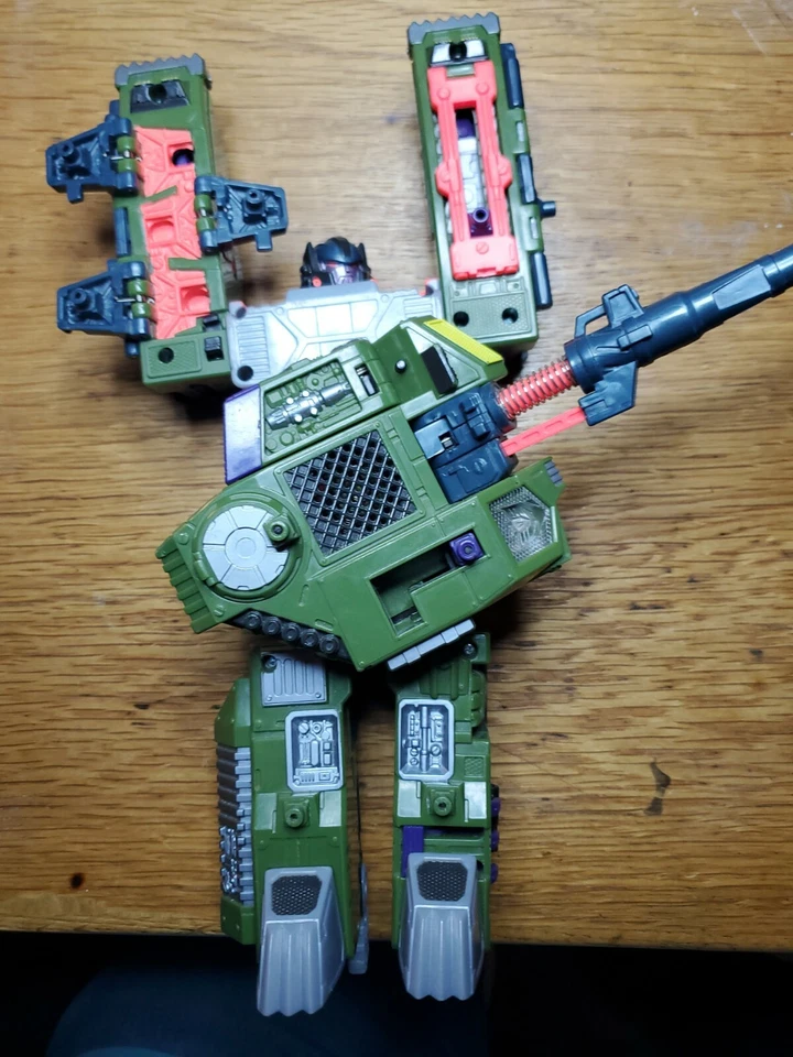 Transformers Armada-Megatron Tank! Missing Accessories - Image 1 of 4