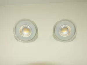 Philips LED Spot Light 5W (50W) GU5.3, 2 Pack Cool White - Picture 1 of 3