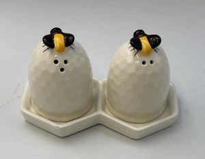Creative Co-Op BEE 3 Pc. Salt & Pepper Shaker Set with Tray Beehive Bumblebee - Picture 1 of 11