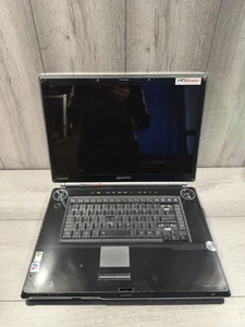 Toshiba Qosmio G20 Gaming Laptop RARE (Spares Or Repairs) - Picture 1 of 12
