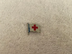 Vintage Antique American Flag Red Cross Tin Metal Lapel Pin - Picture 1 of 4