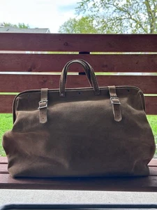 Vtg BROOKSTONE Suede Leather Gladstone Briefcase / Doctor Bag / Mason Bag - USA - Picture 1 of 9