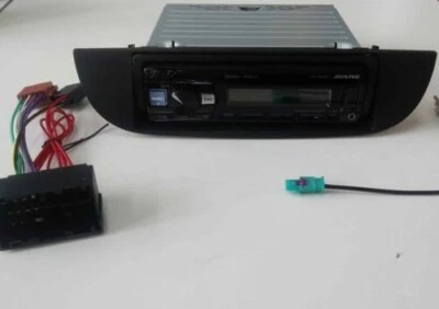 Autorradio ALPINE para Fiat 500 Bluetooth ,Altavoz, USB, MP3 Negro - Imagen 1 de 4