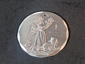 Wendell August Forge Littlest Angel aluminum Christmas ornament 2 1/4" wide - Picture 1 of 6