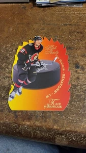 2022-23 Metal Universe Flair Showcase Hot Shots Tim Stutzle #20 - Imagen 1 de 2