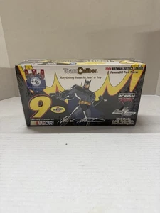 SEALED Team Caliber Pearl 1:24 Mark Martin #9 Batman Justice League - Picture 1 of 7