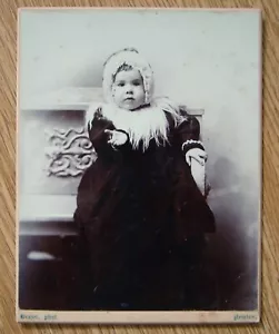 Antique 1890s Cabinet Card Photo Newton MA George Brazer photographer - Picture 1 of 4
