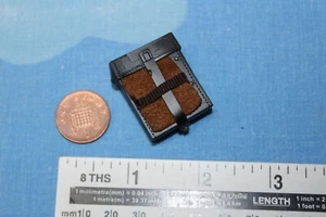 Dragon 1/6 SCALE WW2 German MG Tool plastic Pouch CB660e - Picture 1 of 2