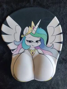 Cleavage Celestia Naughty 3D Mouse Pad - Gaming Gift - Picture 1 of 1