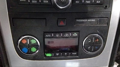 Control de temperatura delantero automático Opt CJ2 07-12 ACADIA 1137325 Foto 1 de 4