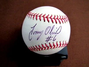 TONY OLIVA #6 BATTING CHAMP 3X TWINS HOF SIGNED AUTO OML BASEBALL BECKETT BEAUTY - Picture 1 of 3