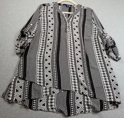 Top túnica denim 24/7 para mujer 16W Plus negro blanco geométrico funky artístico manga 3/4 Foto 1 de 4