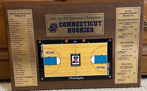 Vintage Uconn Huskies Women's Final Four 2000 Championship Commemorative Plaque - Picture 1 of 6