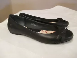 BORN Black Leather Ballet Shoes Size 6.5 / 37 Bow Accent MINT! - Picture 1 of 7