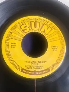 LITTLE JUNIOR'S,BLUE FLAMES "FUSSIN & FIGHTIN' BLUES" / "FEELING. Etched 7-1054 - Picture 1 of 2