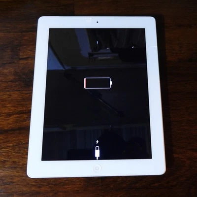 iPad 4th Gen Model:A1460 Wi-Fi+Cellular - Image 1 of 4