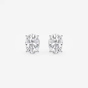 Orecchini a perno diamantati certificati IGI 4 ct ovale coltivato in laboratorio oro bianco 14 kt - Foto 1 di 3