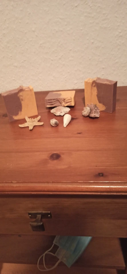 Seife - handgemacht   mehrfarbig - Orange/ Nelke - Bild 1 von 1