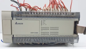 DELTA Plc DVP64EH00R3 100-240VAC / Probado Vale - Imagen 1 de 12