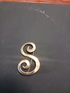 Vintage Symbol Pin Gold Tone - Picture 1 of 6