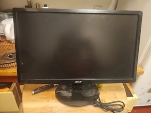 Acer S201HL Bbd LED LCD Monitor - Zdjęcie 1 z 4