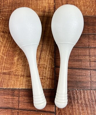 LATIN PERCUSSION Mini Maracas, Glo In The Dark Plastic Shakers LP010-GLO—Unpackaged. HALLOWEEN