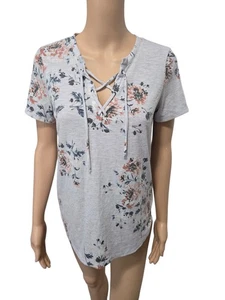 Maurices medium gray short sleeve ribbed floral v-neck boho top blouse cute edgy - Picture 1 of 4