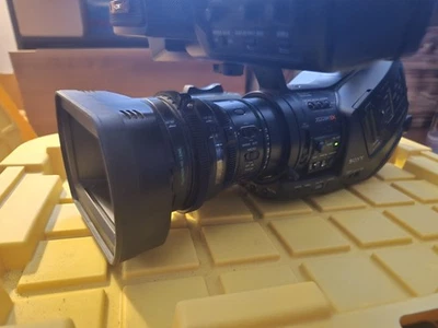 Lote de (2) Videocámaras Sony XDCAM PMW EX3 HD con (1) Batería Foto 1 de 4