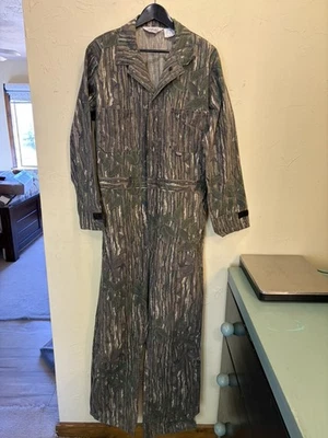 Vintage Walls Realtree Hunting Camo Camouflage Coveralls USA Men’s L Tall   - Image 1 of 4