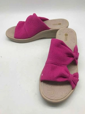 Sandalias de tiras Bzees rosa talla 9 usadas Foto 1 de 4