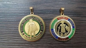 2 Divine Armor Guard Soldier Coin Plated Pendant Armor of God, 2x Pendants - Picture 1 of 10