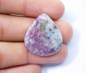 Cabujón suelto de piedras preciosas de cianita rubí natural 100 % para joyería 27 quilates ME-7823 - Imagen 1 de 4
